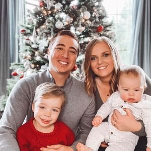 Meet your Posher, Jillian